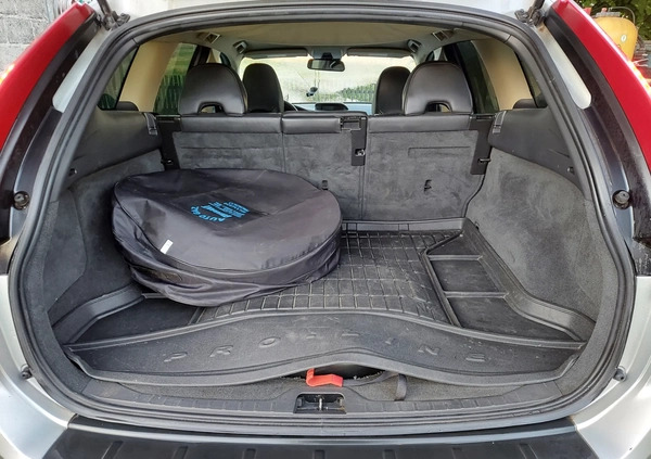 Volvo XC 60 cena 41000 przebieg: 257000, rok produkcji 2010 z Drezdenko małe 46